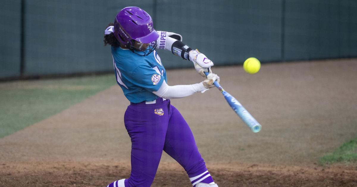 Former LSU softball star Tori Edwards has decided to join an SEC rival