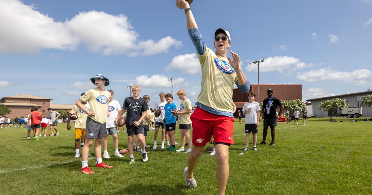 Photos: 2026 Manning Passing Academy