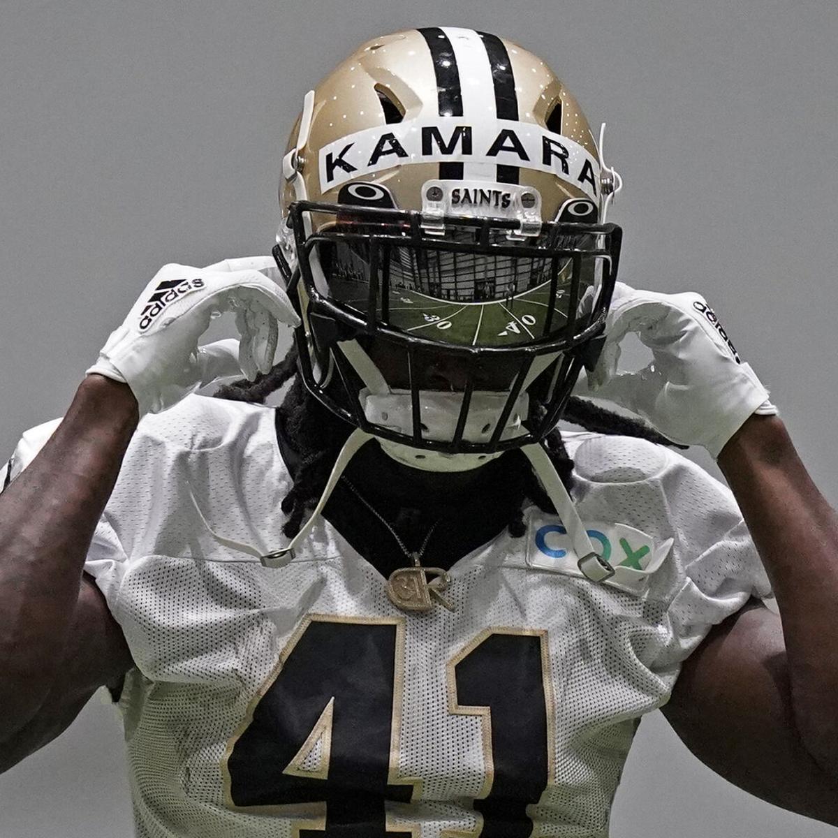 alvin kamara football helmet SIGNED NEW ORLEANS SAINTS F/S AMP SPEED REPLICA BECKETT QR Featured is an Alvin Kamara signed New Orleans Saints speed replica helmet Why is Saints RB Alvin