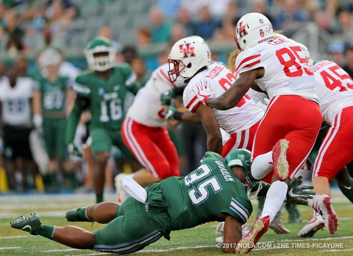 Tulane bowl hopes stay alive with rousing win against Houston Tulane