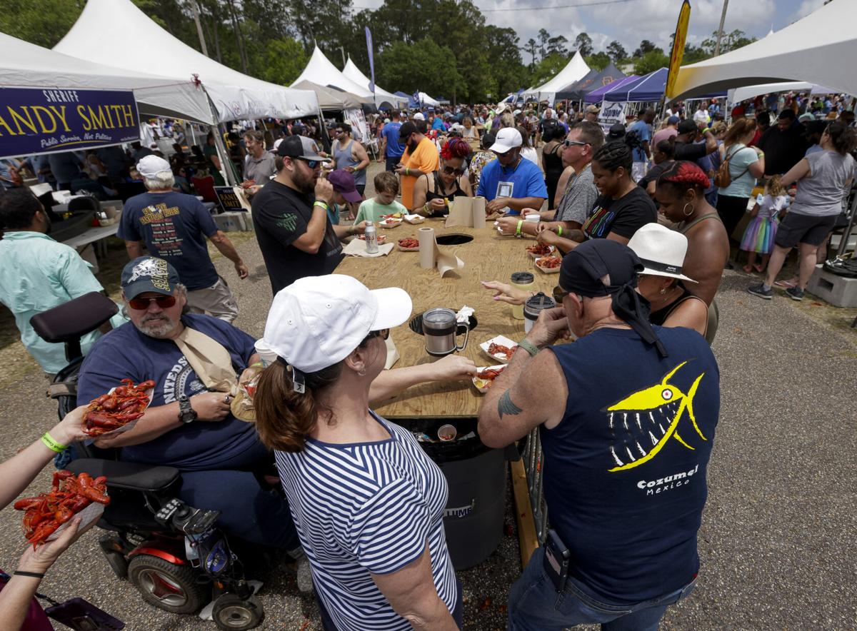 Photos Crawfish Cookoff in Slidell reels ‘em in by the ton Louisiana