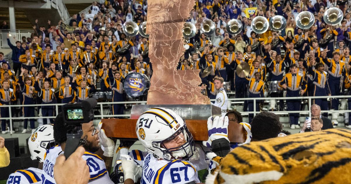 Photos: LSU Defense stymies Arkansas in 34-10 road win Photos: LSU Defense stymies Arkansas in 34-10 road win