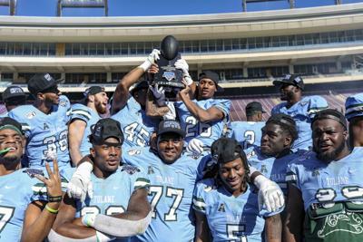 RING SEASON: Tulane Football Receives Armed Forces Bowl Rings