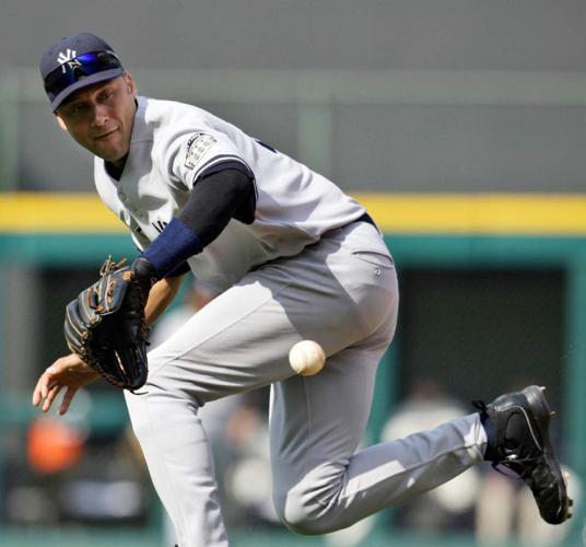 Yankees to wear uniform patches celebrating captain Jeter