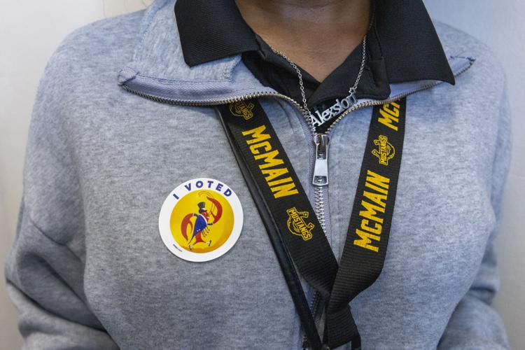 New Orleans high school seniors cast their first votes | Education ...
