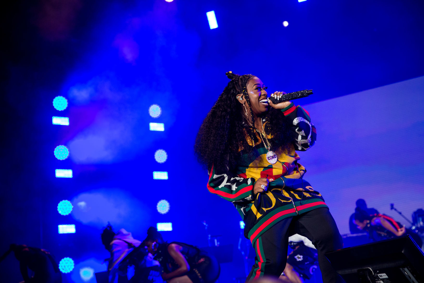 Essence Day 2: Queen Latifah Lifted Up By Missy Elliott, Brandy, Salt-N ...