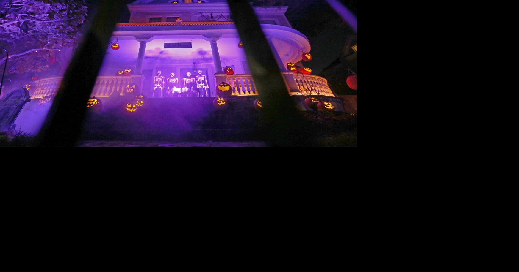 Ghost Manor is back for Halloween 2026 with spooky Simon and Garfunkel theme. See details.