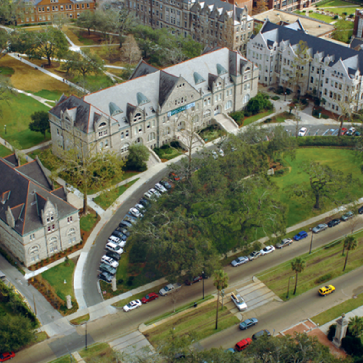 Tulane Law School Will Start Offering Aid For Students Faculty With Immigration Concerns Education Nola Com Tulane Law Academic Calendar