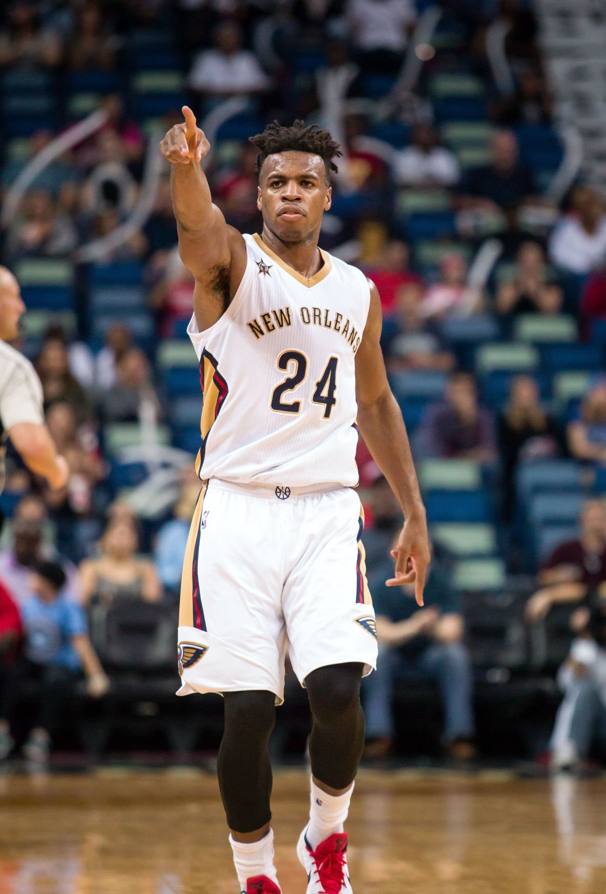 buddy hield new orleans jersey