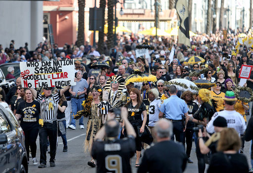 Saints fans stage huge Super Bowl protest in New Orleans - The Washington  Post