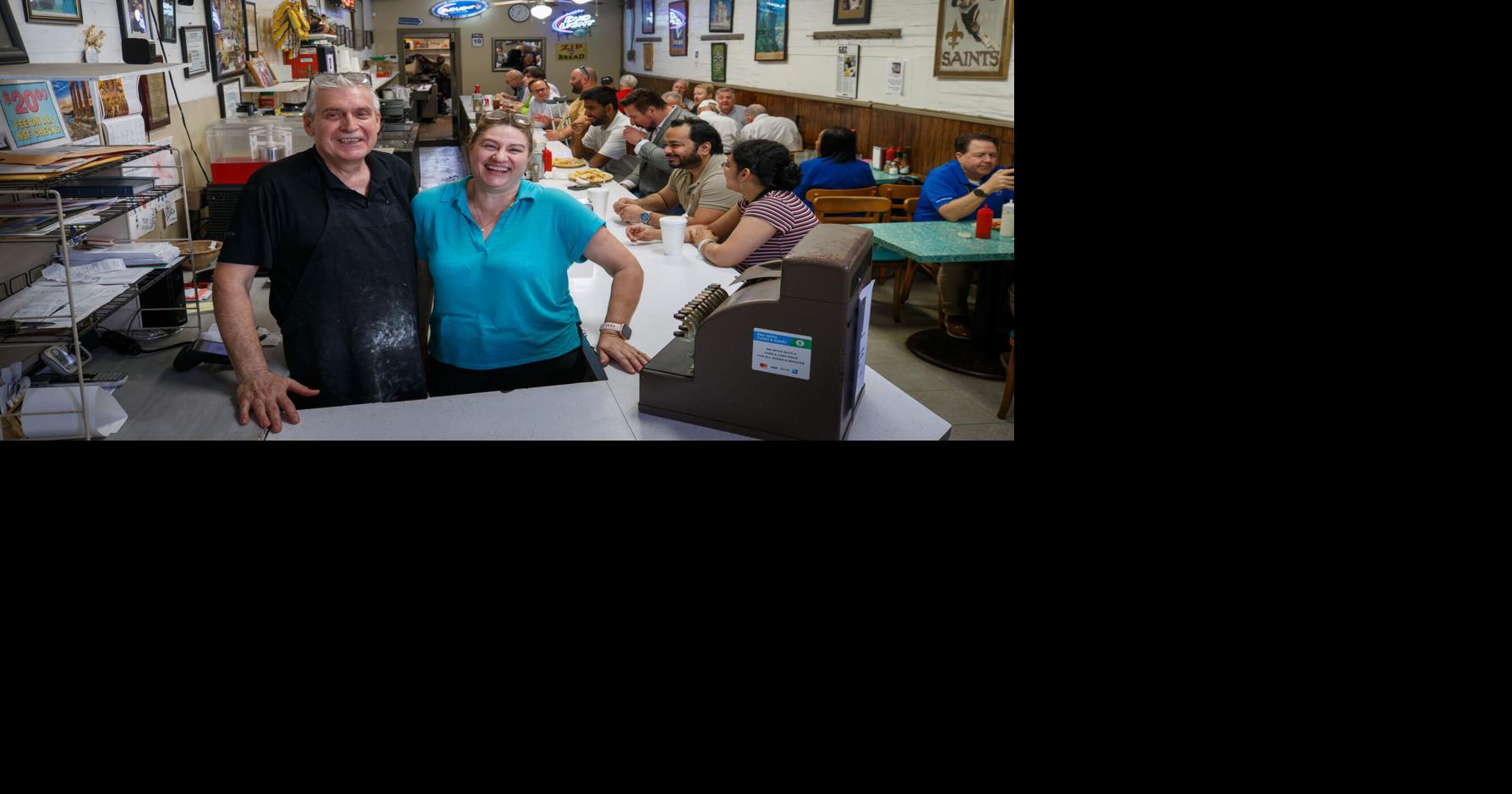 In the last days of Leni's Cafe, New Orleans says goodbye to a piece of its past