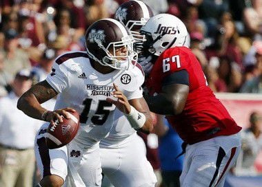 Dak Prescott to return to Mississippi State for senior season