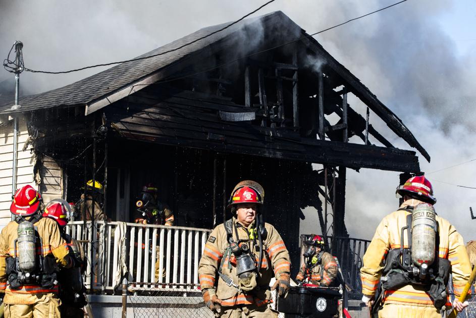Photos New Orleans Fire Department battles a 3alarm fire in Central