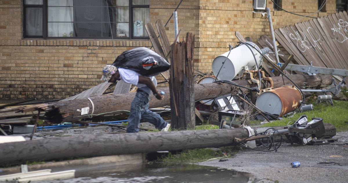 Debris Pickup Begins Garbage Collection Resumed In Jefferson Parish debris-pickup-begins-garbage-collection-resumed-in-jefferson-parish