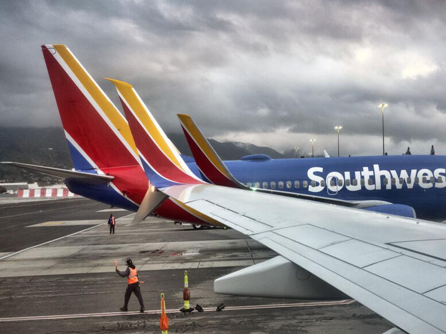 JetBlue, United, more add Super Bowl flights to New Orleans | News |  nola.com