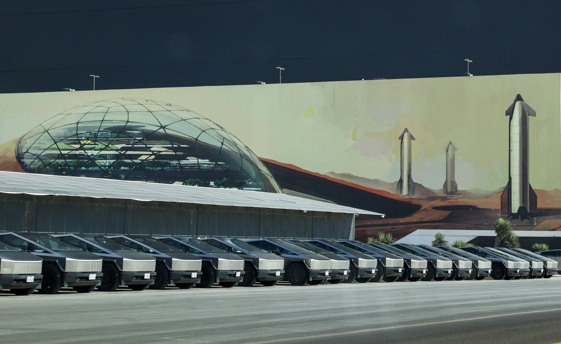 nola.com - Alex Lubben - SpaceX is coming to Louisiana. Here's how it turned Texas's poorest town into a 'space city.'