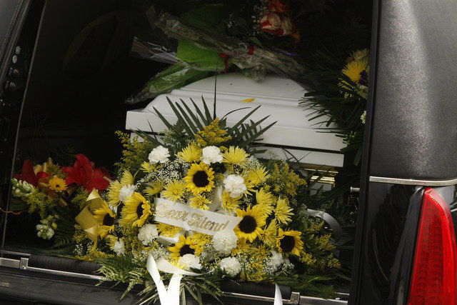 Woman dead in car, napping between jobs, becomes symbol for low-wage