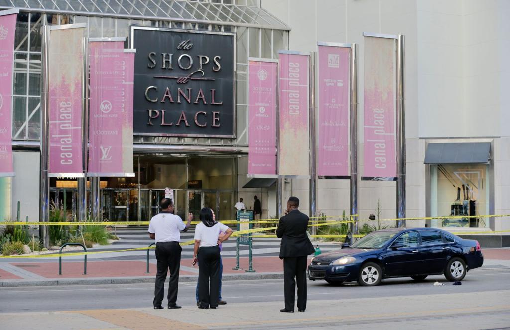 Man Shot Outside Canal Place Officer Working Security Fired Shots