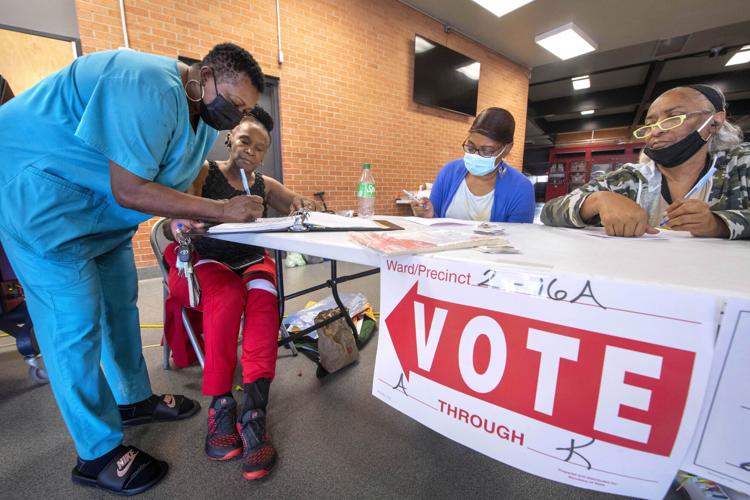BR.votingnorthbatonrouge110922 TJS 280.jpg