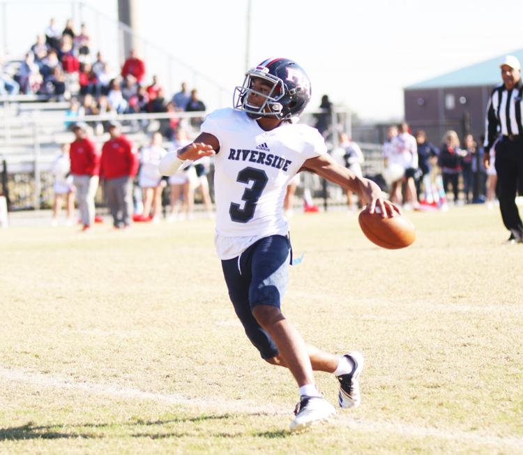 District 91A football preview Riverside QB Gage Larvadain knows 'what