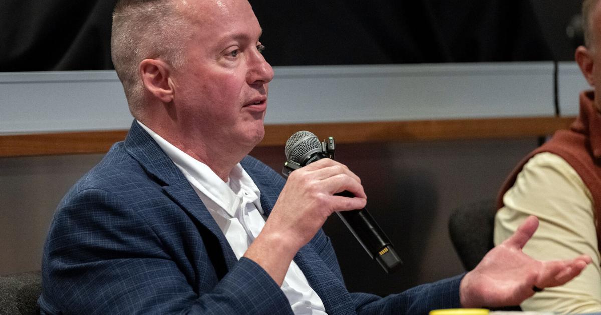 Pro investor offers tips to entrepreneurs: 'No one cares how long you can pay yourself'