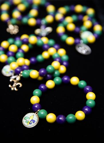 Are there unsafe levels of lead in Mardi Gras beads? One group says yes, Arts