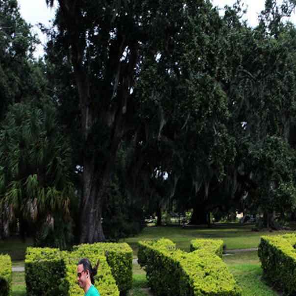 hair salon garden city park