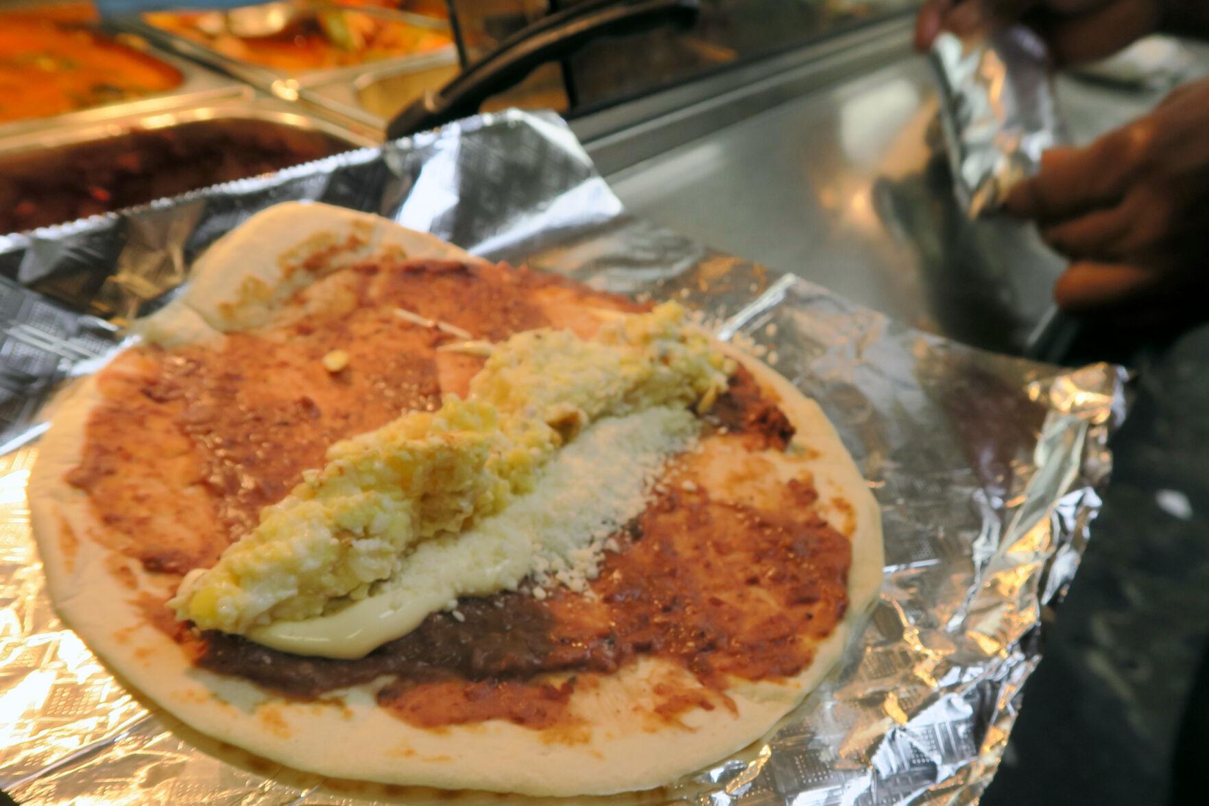 Ian McNulty 10 meals for under 10, a quest for cheap eats, tasty