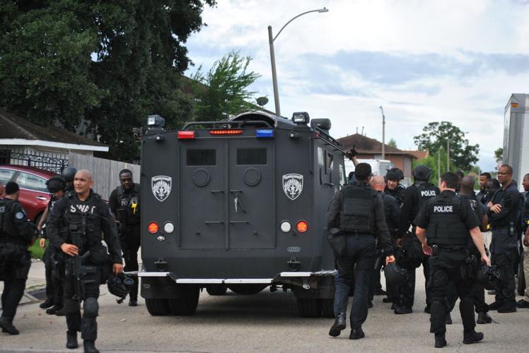 9-hour SWAT standoff ends at New Orleans East apartment | Crime/Police ...