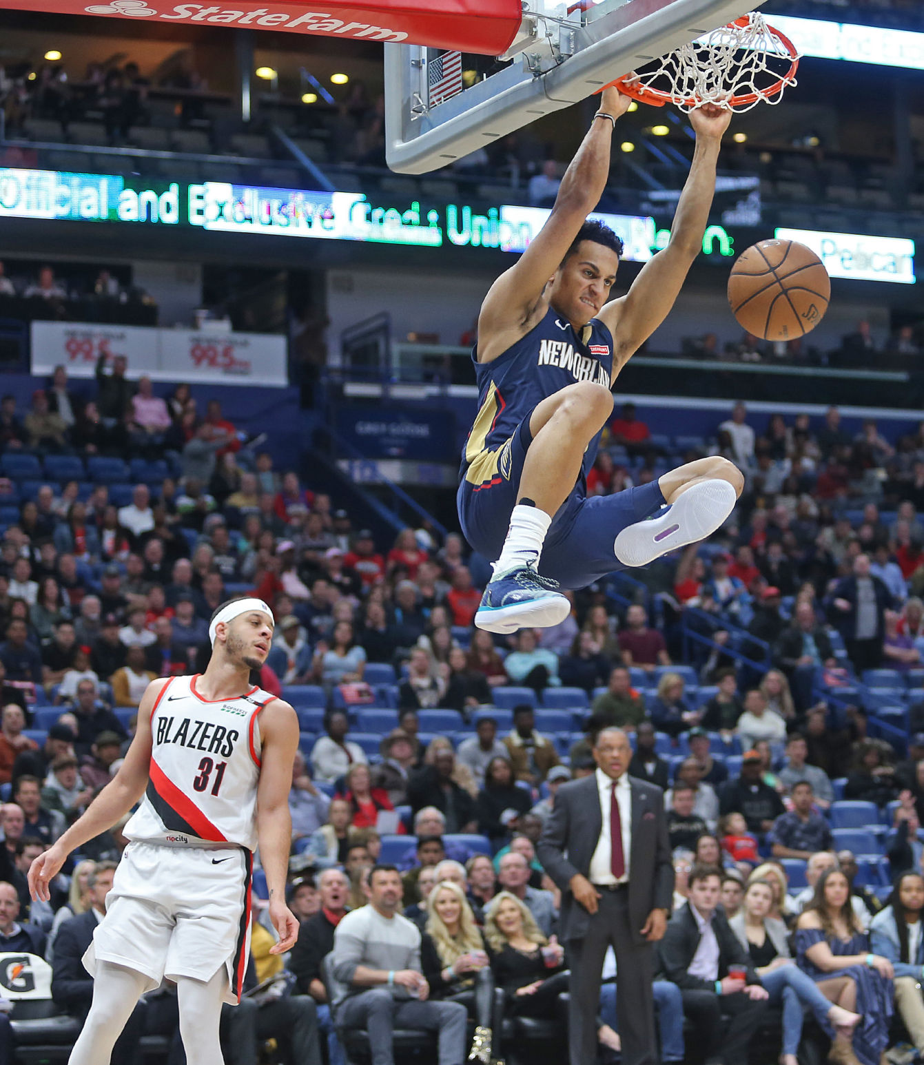 jaxson hayes dunk