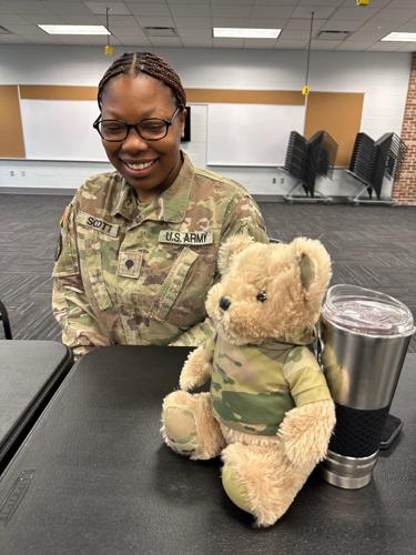 U.S. Army - My favorite female soldiers, my daughters: SPC