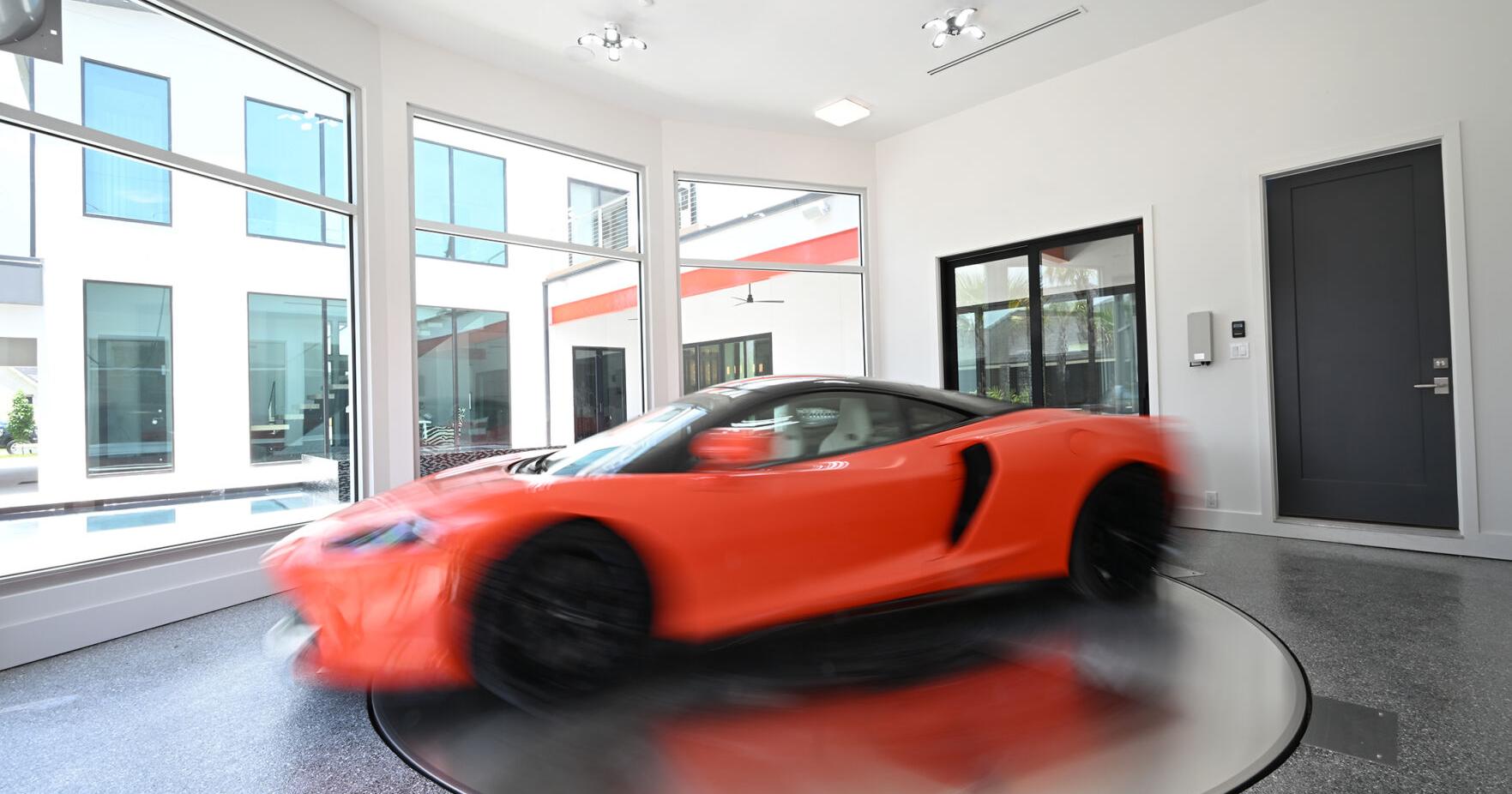 Car carousel? Infinity hot tub? This Destrehan home boasts custom-built, luxe amenities - Vimarsana News