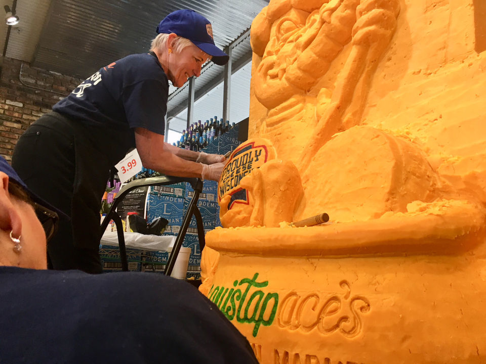 Like Michelangelo's 'David' -- but in cheddar cheese on the North