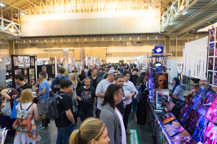 Superheroes, gamers, artists and fans here to play at New Orleans Comic