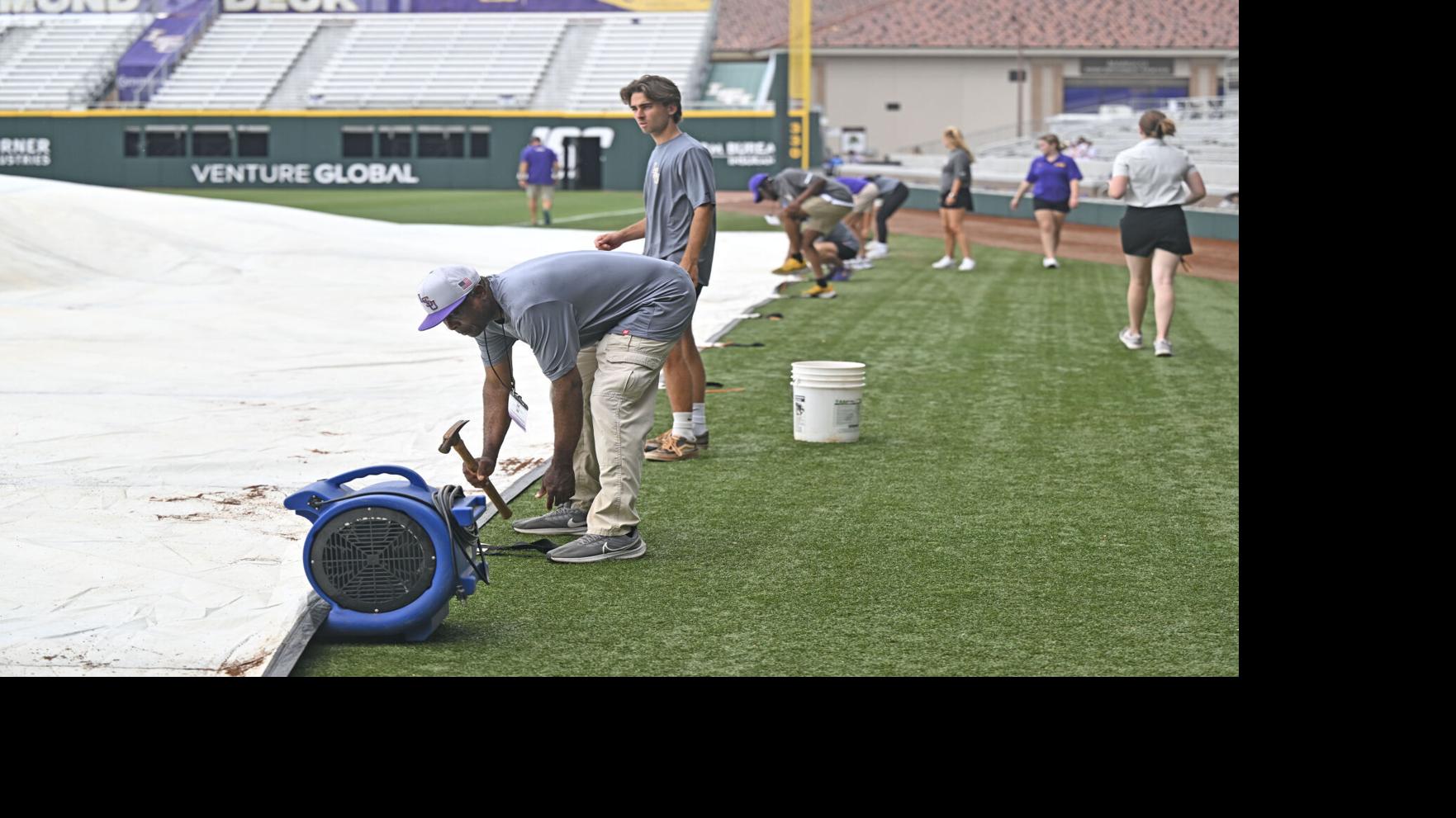 LSU baseball to play doubleheader Saturday after Friday game postponed due to rain
