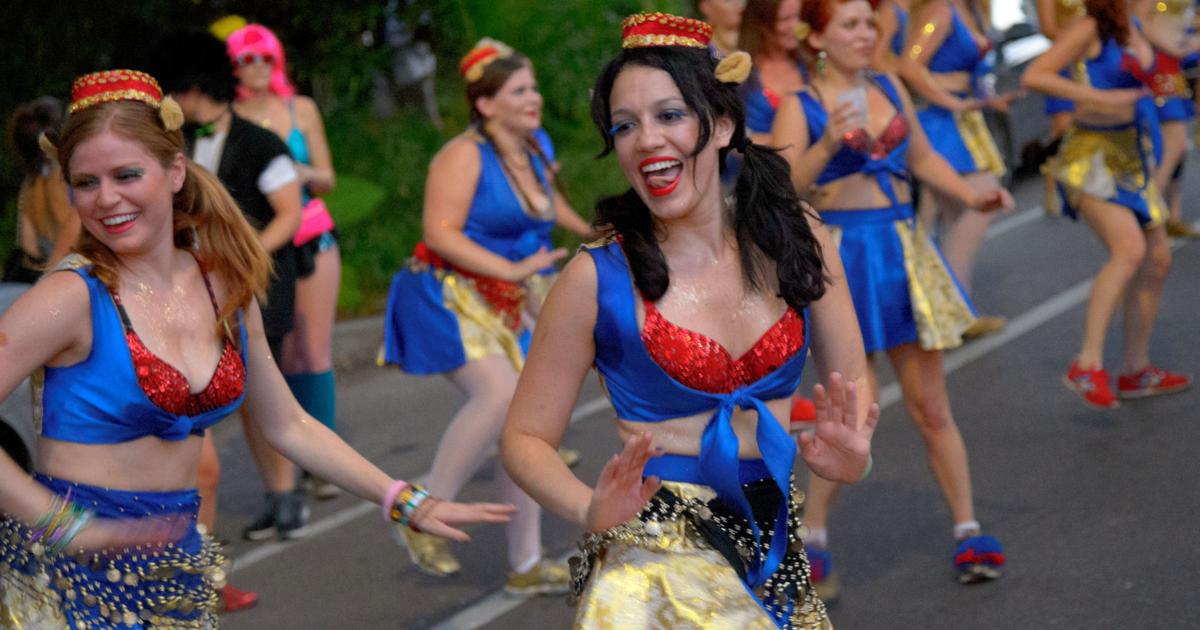 Halfway there Midsummer Mardi Gras draws everready revelers