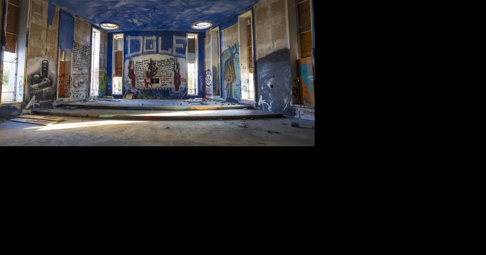 Here's what New Orleans' abandoned Lindy Boggs hospital looks like inside before it's torn down