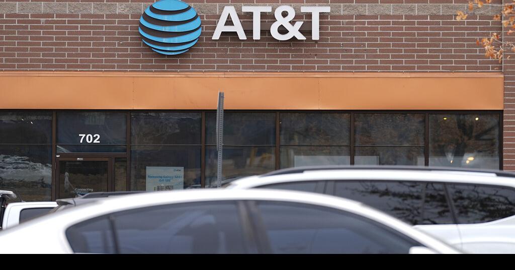 New Orleans drops AT&T amid nationwide service outages News