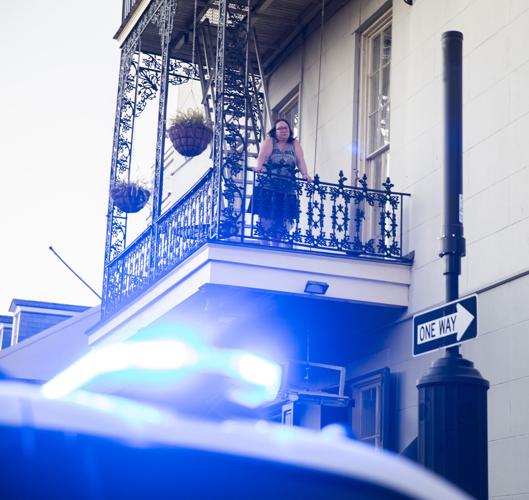 'Ambushed': New Orleans police officer shot in French Quarter by man in ...