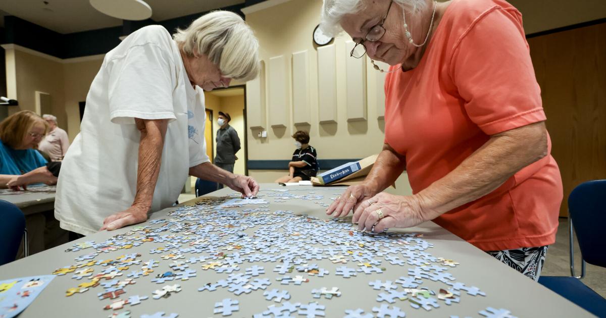 Jigsaw puzzle fans will lay it all on the table at event Jigsaw puzzle fans will lay it all on the table at event