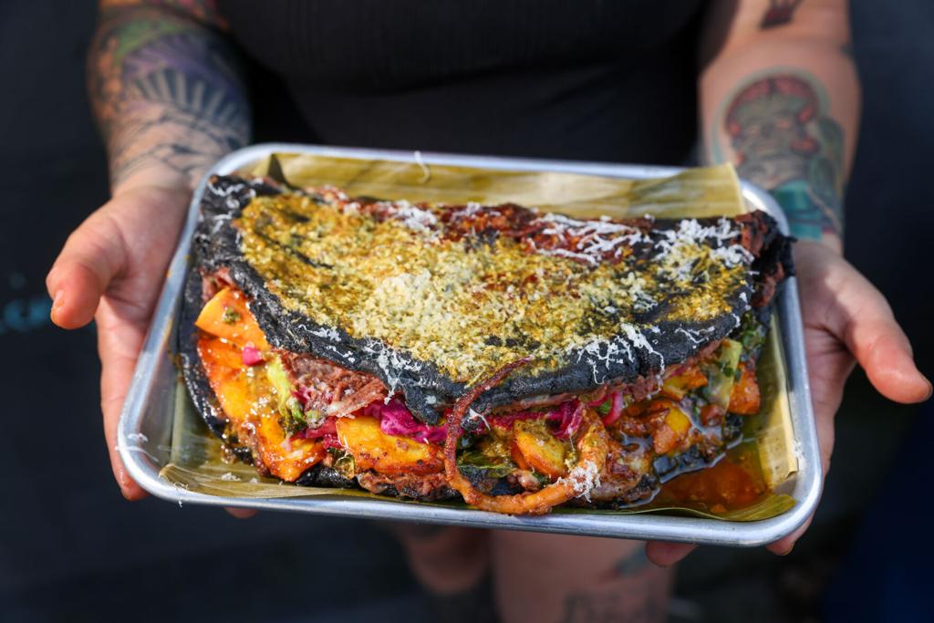 This Hidden Downtown New Orleans Restaurant Serves Down Home Dining For A Deal Where Nola Eats Nola Com