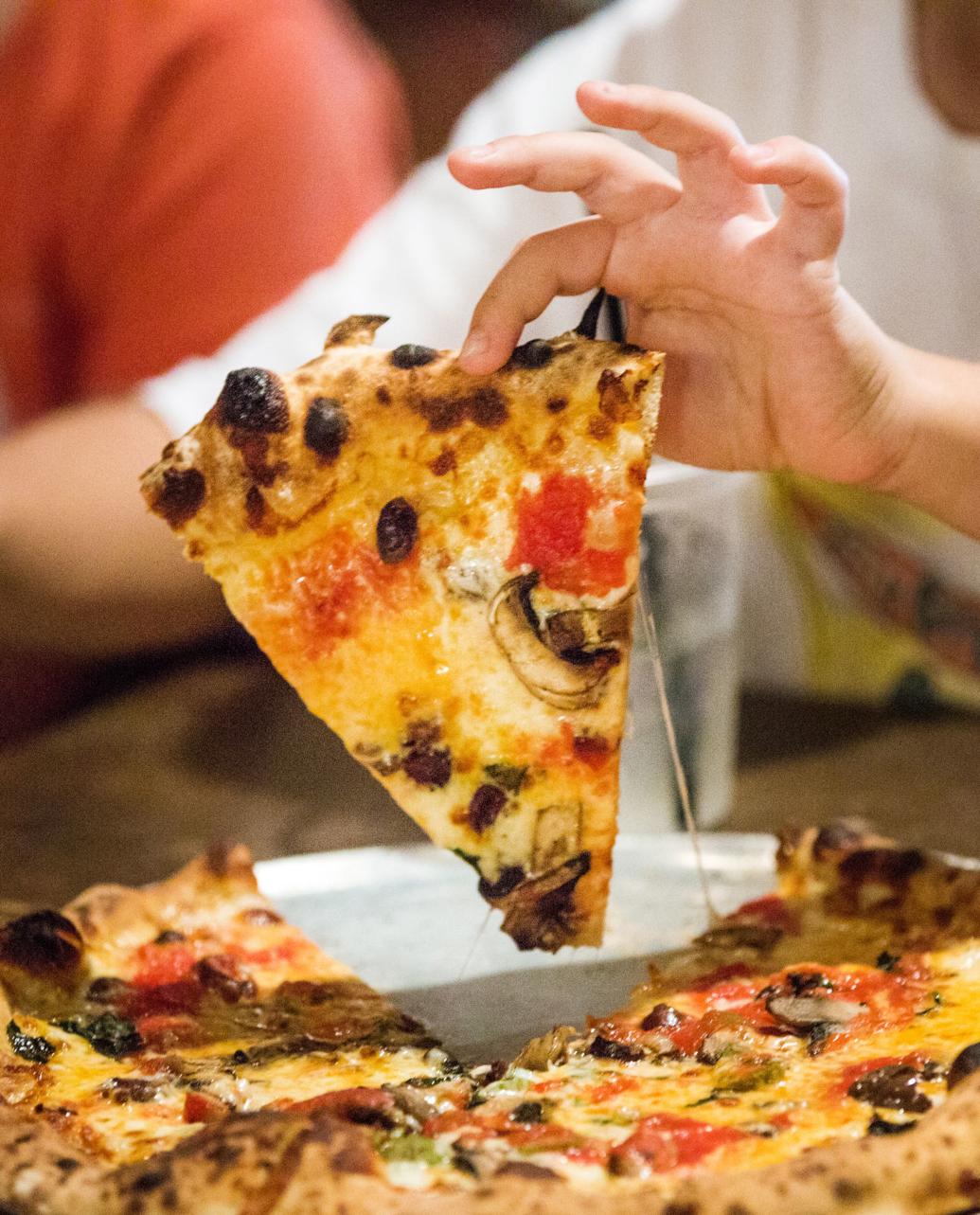 Pizza Domenica will expand to Lakeview, taking over a shortlived