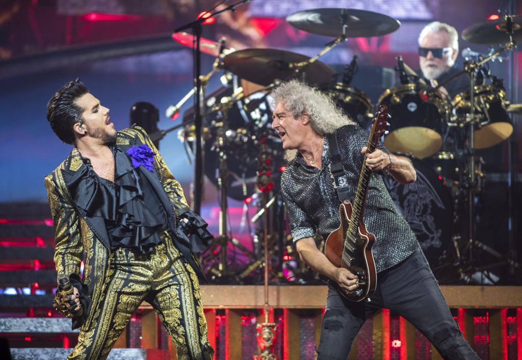Review Queen Adam Lambert Sometimes Felt Like A Broadway Musical Sometimes Like A Concert Keith Spera Nola Com
