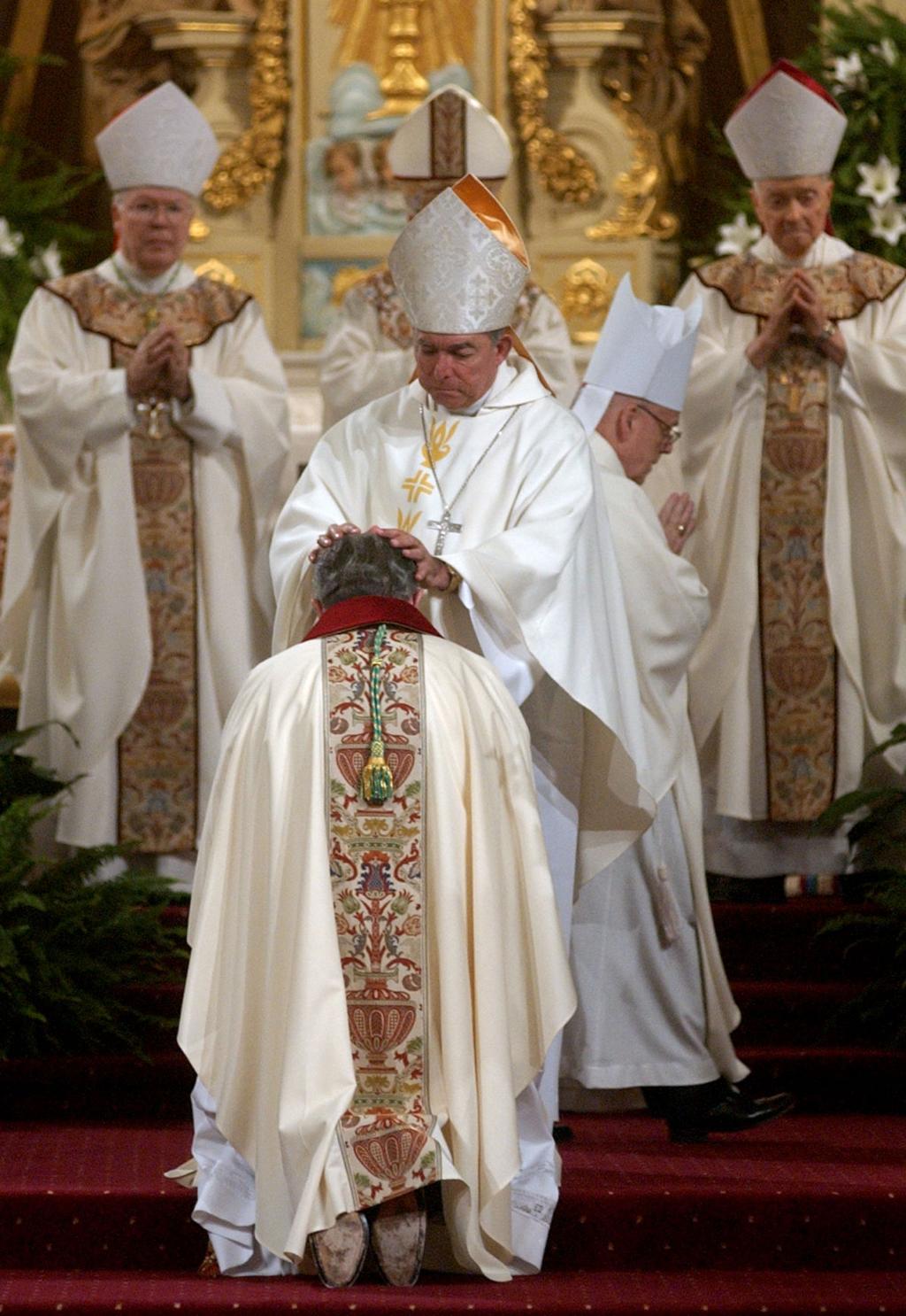 Bishop Roger Morin, former auxiliary bishop of New Orleans ...
