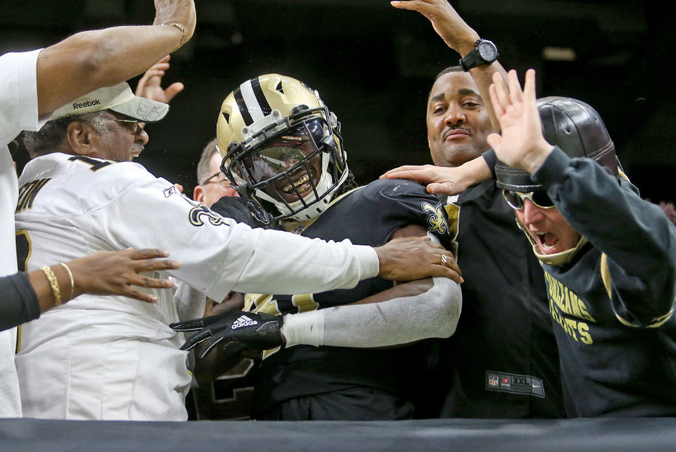 Saints' Mark Ingram, Alvin Kamara call Eagles 'fraudulents' for