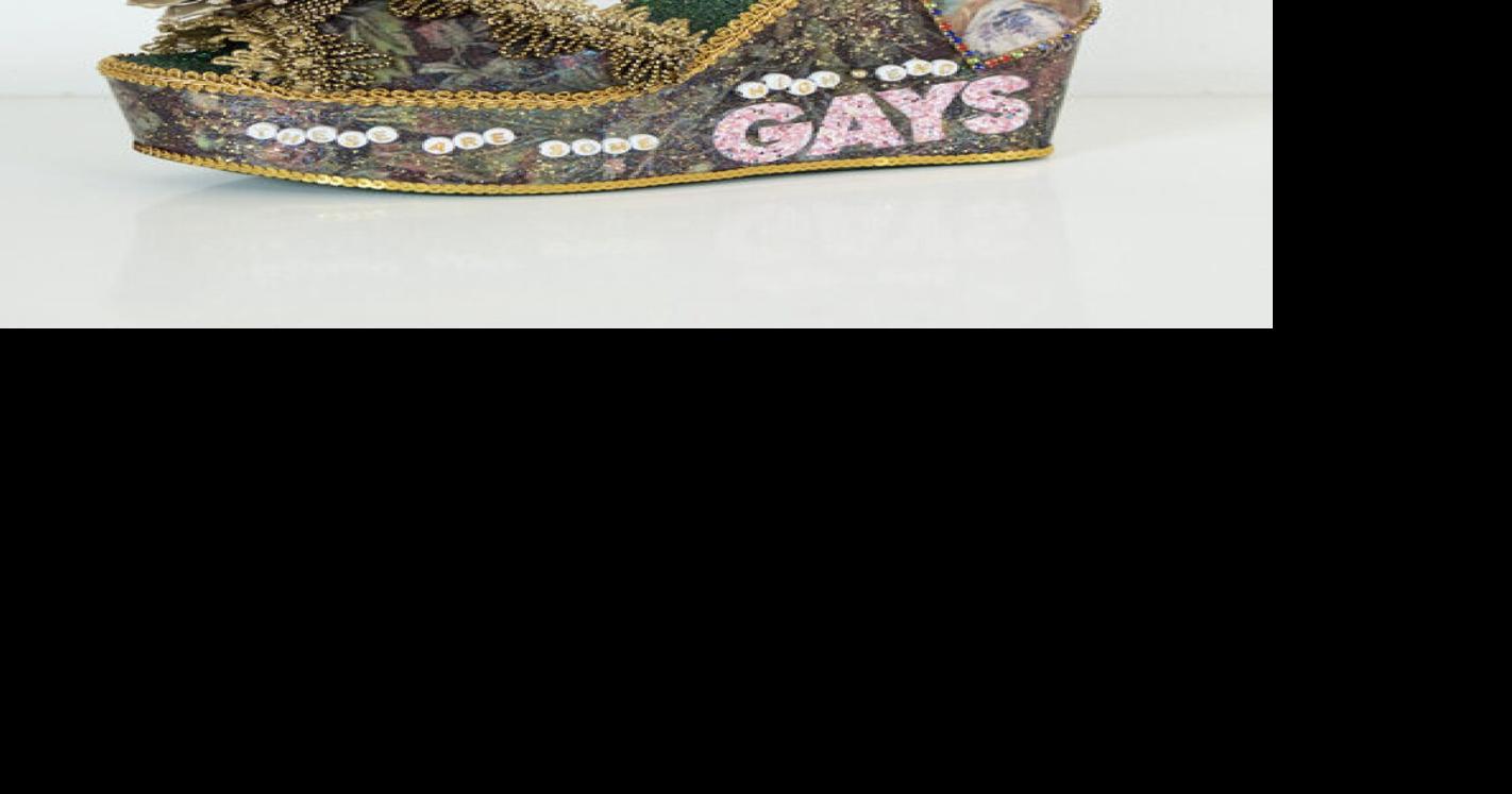 Muses shoe signed by ‘White Lotus’ star Jennifer Coolidge | Mardi Gras