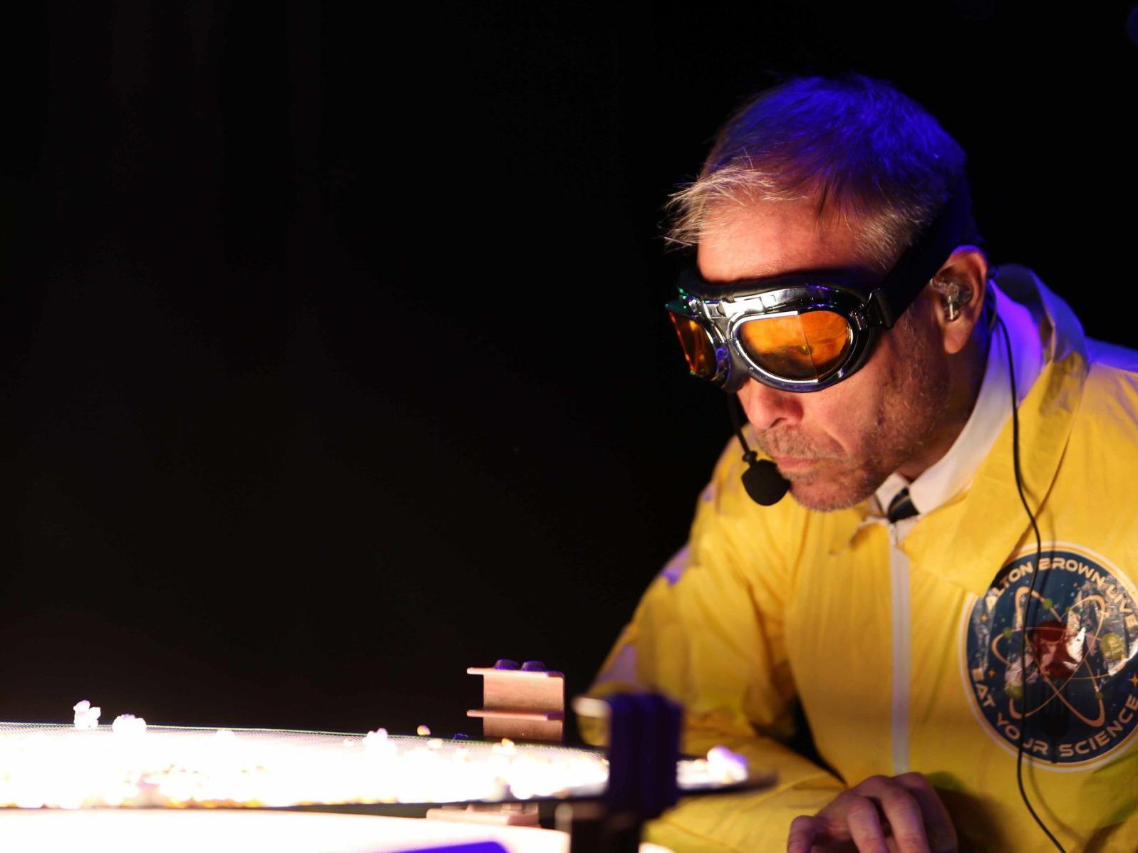 Tell Alton Brown Where To Eat In New Orleans For His Eat Your Science Tour Stop Where Nola Eats Nola Com Tell Alton Brown Where To Eat In New Orleans For His Eat Your Science Tour Stop Where Nola Eats Nola Com