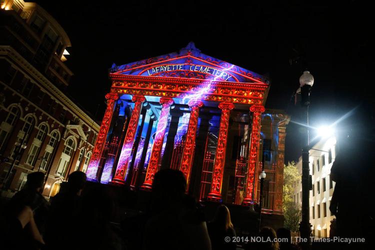 Have you seen Luna Fete, the Gallier Hall light projection? Did you dig