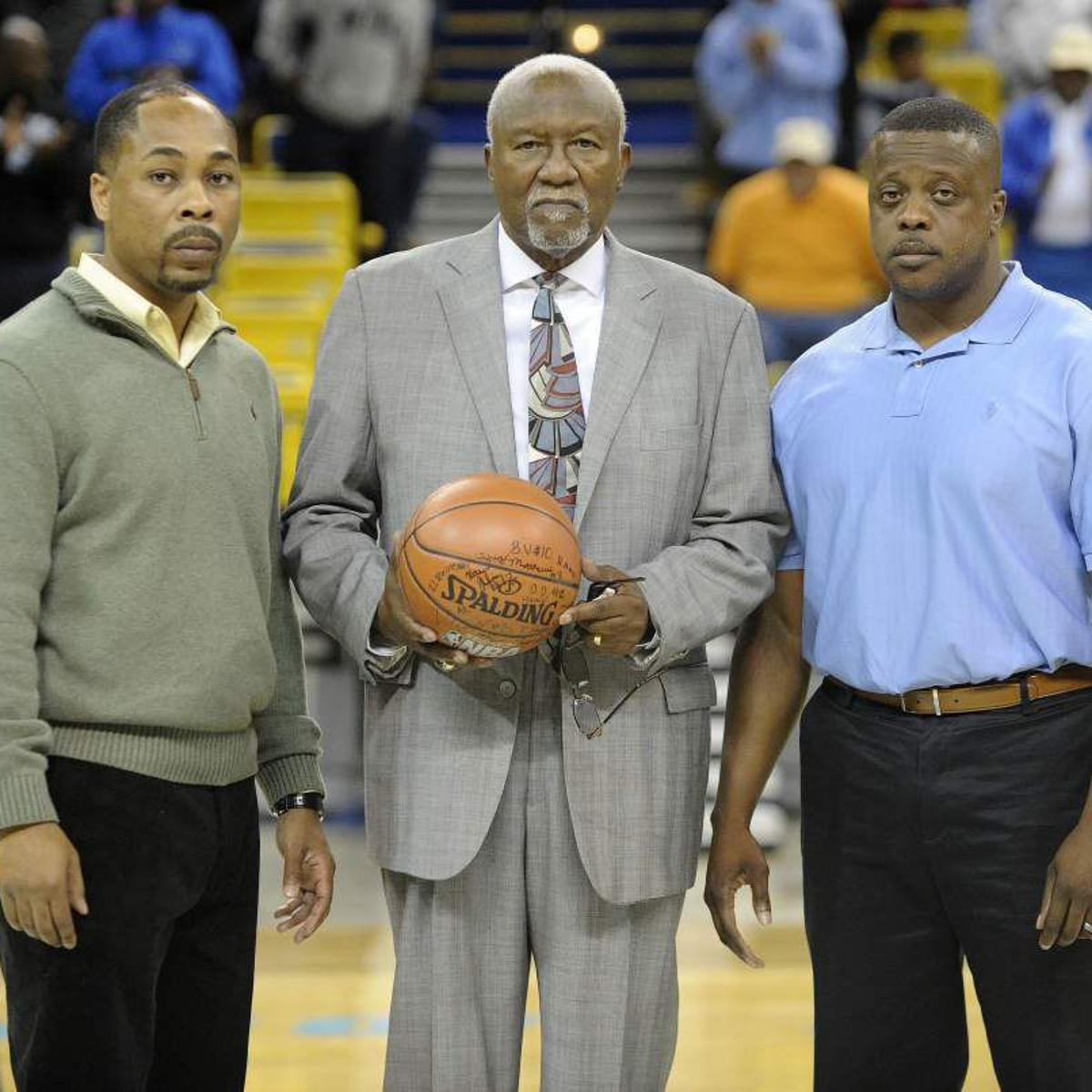 Longtime Southern Lab Coach Joel Hawkins Louisiana S Winningest Boys Basketball Coach Dies At Age 77 Prep Sports Nola Com