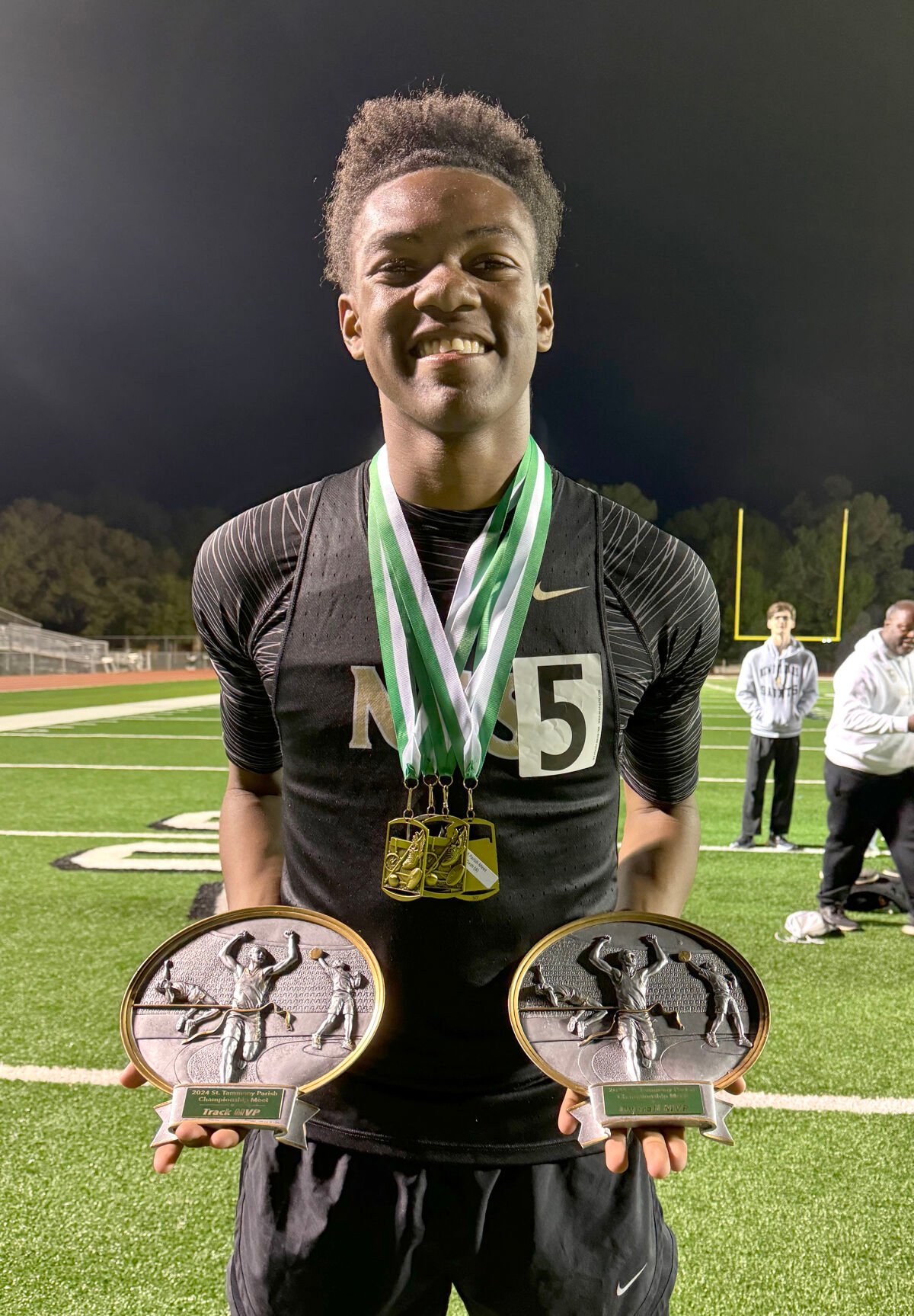 Exciting Wins by Slidell Boys & Fontainebleau Girls at St. Tammany Parish Track Meet